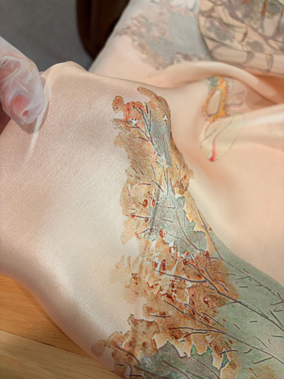 Champagne Blush Botanical Wrap — image 8